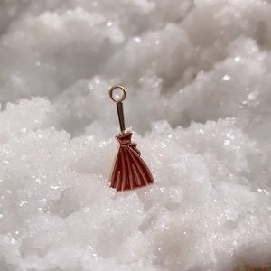 3/$30 witches broom gold plated enamel charm 🧙‍♀️